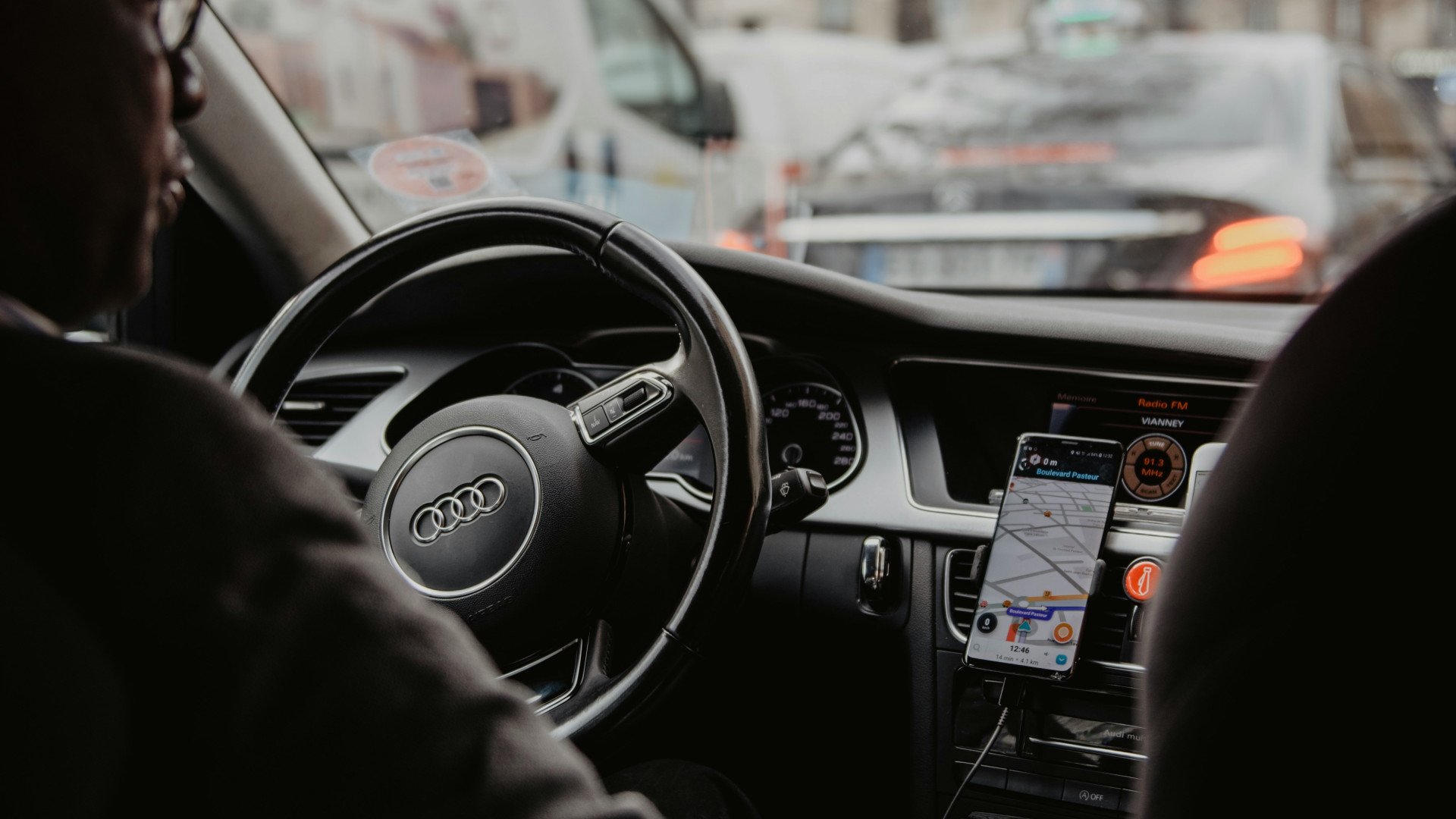 Et si vous deveniez chauffeur VTC ?
